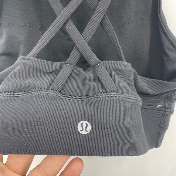 Lululemon Women's Energy Bra High Neck Long Line *Rib (Size 6) - Picture 3 of 4